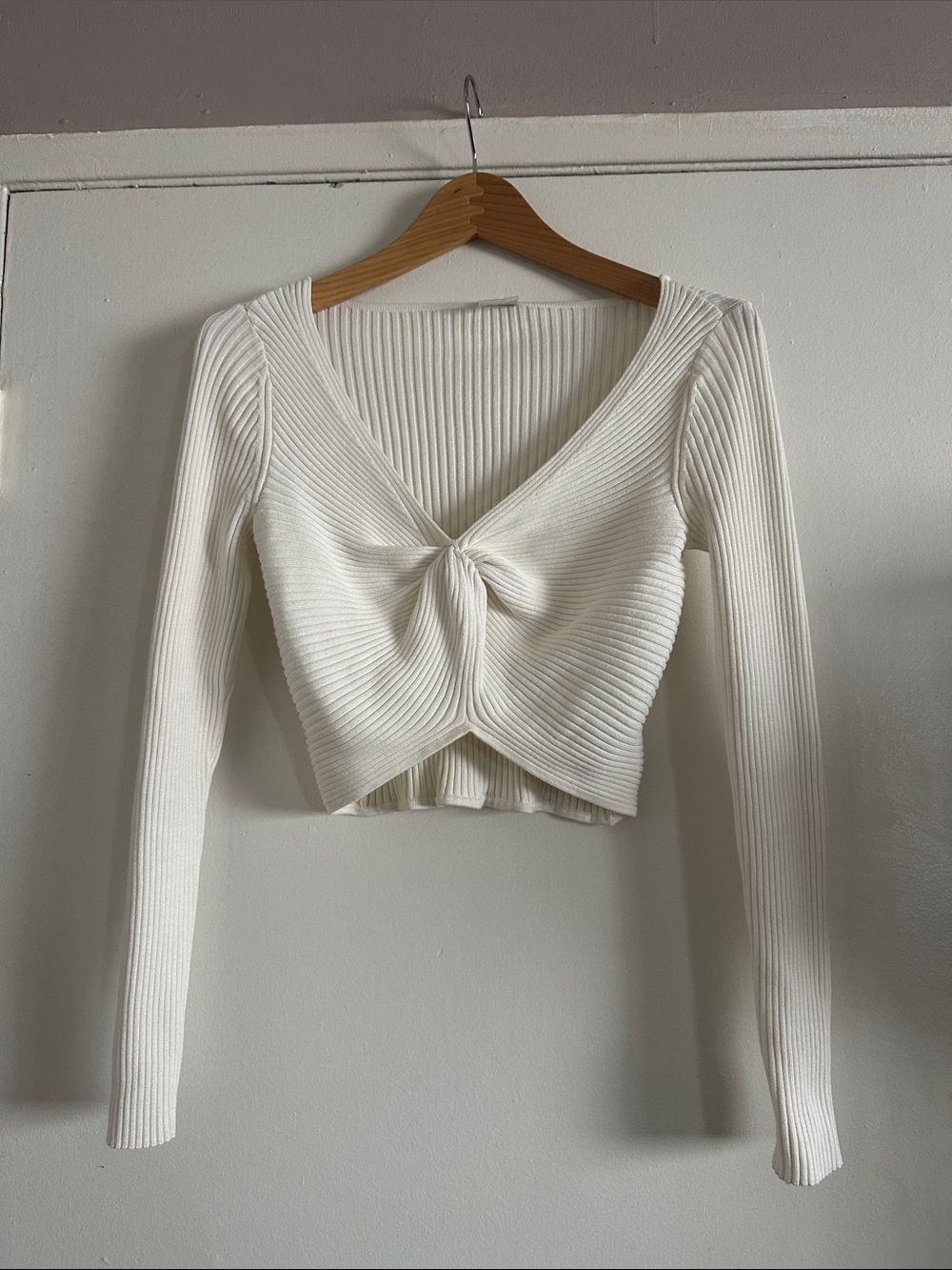 Abercrombie & Fitch Ribbed Twist-Front Crop Top - White